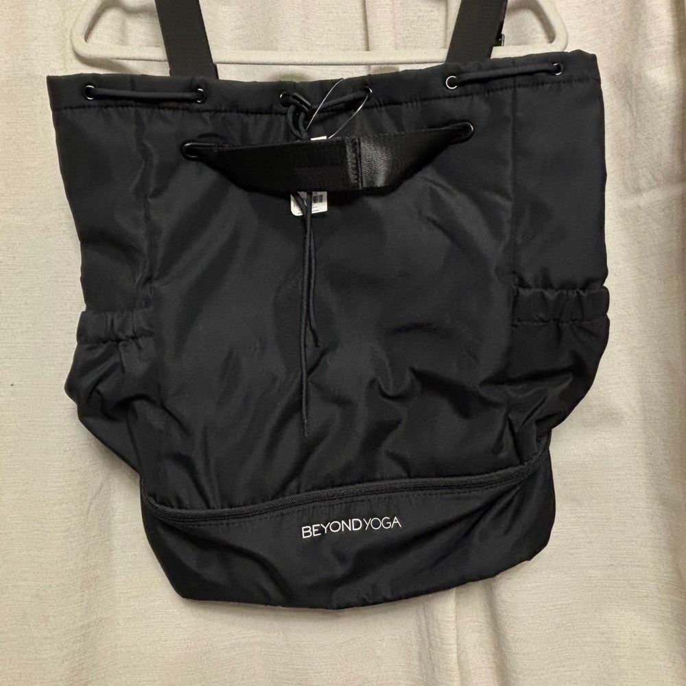 Beyond Yoga Black Nylon Drawstring Backpack Gym Bag with Bottom Compartment NWT
